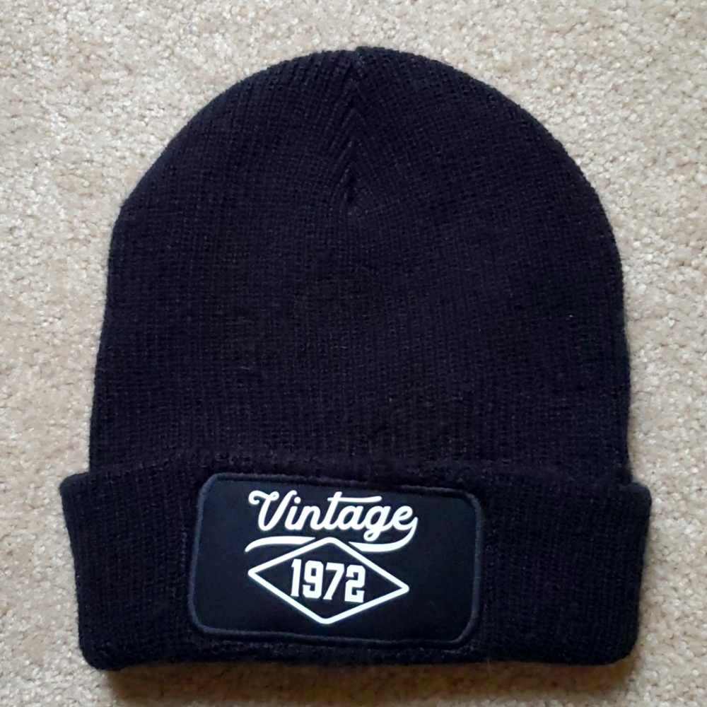 NEW Beechfield Vintage 1972 Beanie